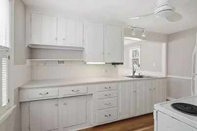 44 Amanda Street, Springfield, MA 01118 - Photo 7