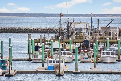 333 Commercial #9, Provincetown, MA 02657 - Photo 21