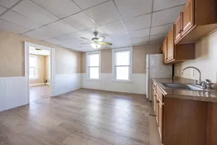 28 Richmond St, Blackstone, MA 01504 - Photo 7