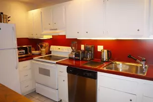 1643 Cambridge St, Cambridge, MA 02138 - Photo 9