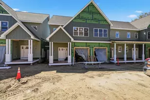 9 Elizabeth Ln, Easthampton, MA 01027 - Photo 3
