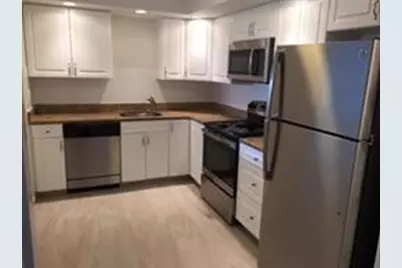 3 Stonehill Drive #2e, Stoneham, MA 02180 - Photo 3