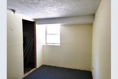 85 Baldwin Dr, Hampden, MA 01036 - Photo 9