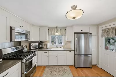 60 Ames Street, Methuen, MA 01844 - Photo 13