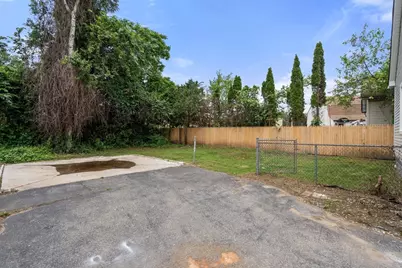 32 Kent Rd, Springfield, MA 01129 - Photo 25