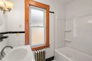 32 Kent Rd, Springfield, MA 01129 - Photo 7