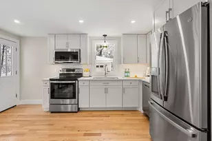 7 Harrison Eaton Ln, Amesbury, MA 01913 - Photo 11