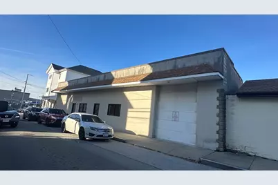 330 William St, Fall River, MA 02721 - Photo 1