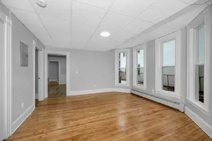 411 Washington St, Haverhill, MA 01832 - Photo 3