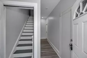 411 Washington St, Haverhill, MA 01832 - Photo 17