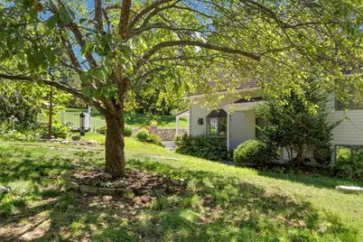 606-A Springs Road, Bedford, MA 01730 - Photo 5