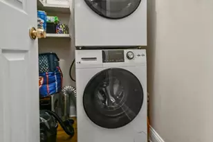 9 Allston St, Boston, MA 02129 - Photo 15