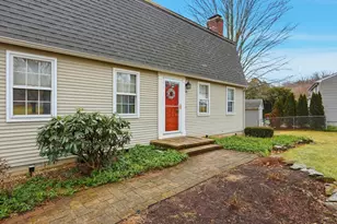 24 E View Dr, Agawam, MA 01030 - Photo 5