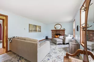 24 E View Dr, Agawam, MA 01030 - Photo 9