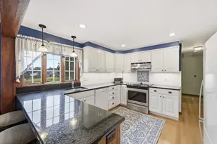 24 E View Dr, Agawam, MA 01030 - Photo 3