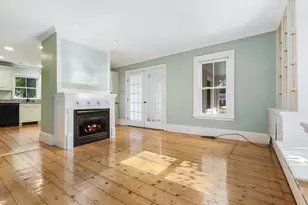 34 Thoreau St, Concord, MA 01742 - Photo 7