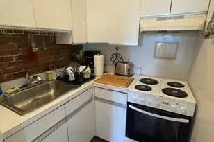 811 E Broadway, Boston, MA 02127 - Photo 9