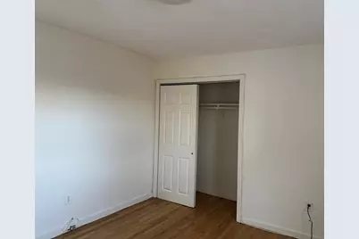 9 Hillside Avenue #4, Marblehead, MA 01945 - Photo 5