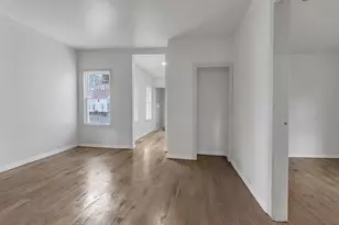 25 Tremont St, Brockton, MA 02301 - Photo 9