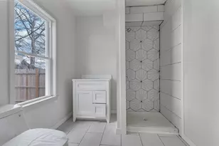 25 Tremont St, Brockton, MA 02301 - Photo 13