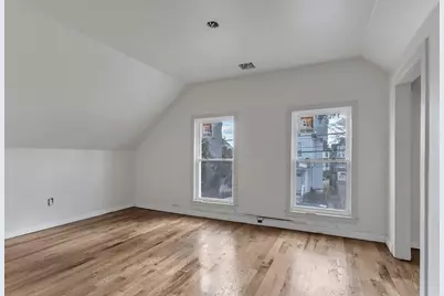 25 Tremont St, Brockton, MA 02301 - Photo 13