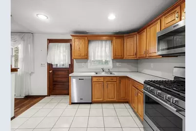 114 Powell St, Stoughton, MA 02072 - Photo 13