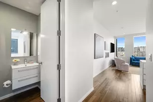 525 E 1st St, Boston, MA 02127 - Photo 23