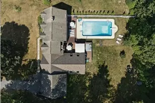 207 Oakridge Rd, Plaistow, NH 03085 - Photo 11