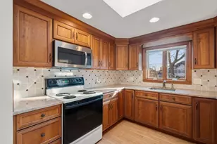 32 Haven Ave, Rockport, MA 01966 - Photo 15