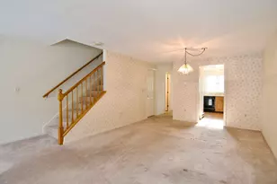 575 Bridge Rd, Northampton, MA 01062 - Photo 5