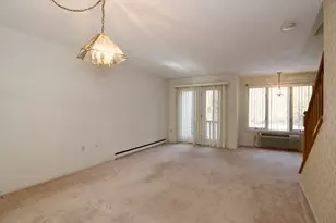 575 Bridge Rd, Northampton, MA 01062 - Photo 7