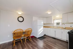 3040 Cranbery Hwy, Wareham, MA 02538 - Photo 7