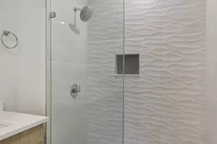 256 Dorchester St, Boston, MA 02127 - Photo 15