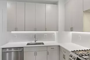 256 Dorchester St, Boston, MA 02127 - Photo 9