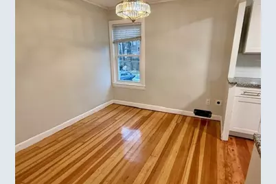 609 King Philip St, Fall River, MA 02724 - Photo 7