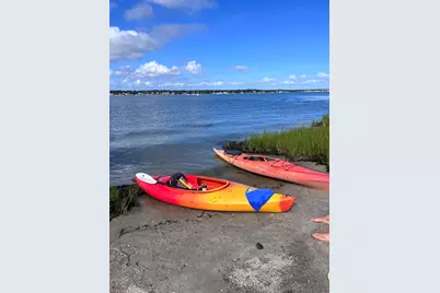 12 Pearl Street, Mattapoisett, MA 02739 - Photo 19