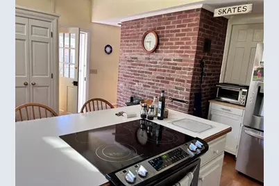 12 Pearl Street, Mattapoisett, MA 02739 - Photo 3