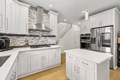 6 Arion St, Boston, MA 02125 - Photo 15