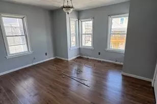 129 County St, Fall River, MA 02723 - Photo 3