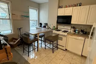 190 L St, Boston, MA 02127 - Photo 1