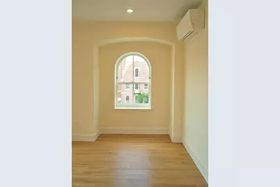 877 Beacon St #3, Boston, MA 02215 - Photo 9