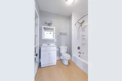 17 Church St, Hopkinton, MA 01748 - Photo 19