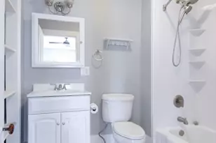 17 Church St, Hopkinton, MA 01748 - Photo 19