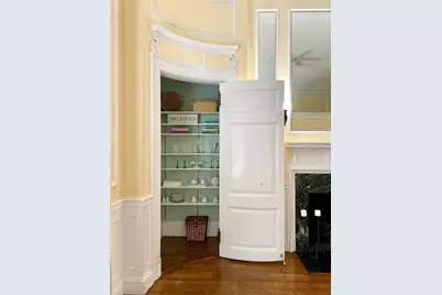 411 Beacon #4, Boston, MA 02115 - Photo 19