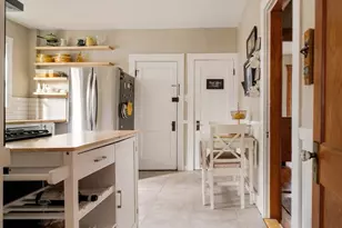 83 Aldrich St, Boston, MA 02131 - Photo 19