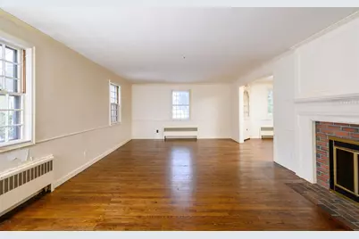 57 Columbine Rd, Milton, MA 02186 - Photo 3