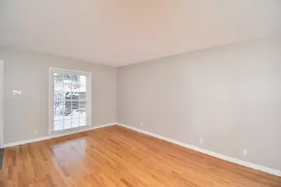 15 Yorktown Dr #15, Springfield, MA 01106 - Photo 13