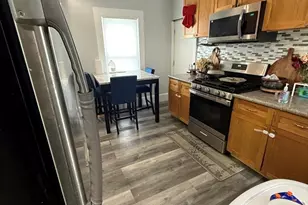 60 Thetford Ave, Boston, MA 02124 - Photo 3