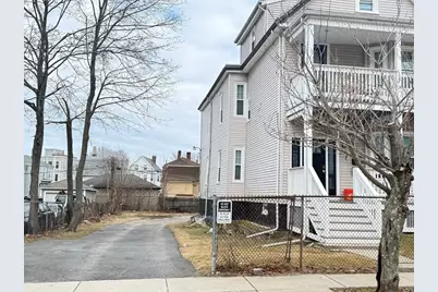 60 Thetford Ave, Boston, MA 02124 - Photo 7