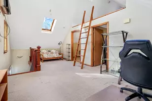 11 Warwick St, Lowell, MA 01851 - Photo 9